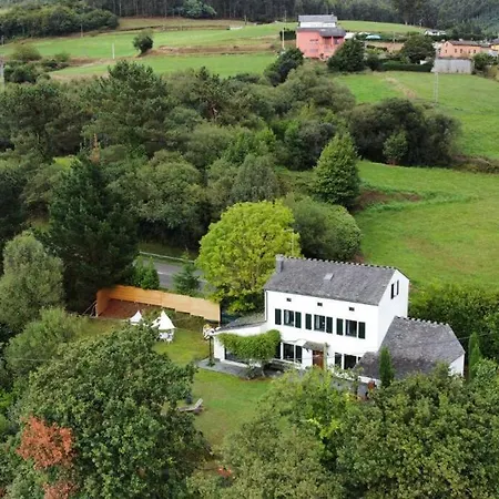 Vakantiehuis Junto A La Ria Del Eo, En Asturias