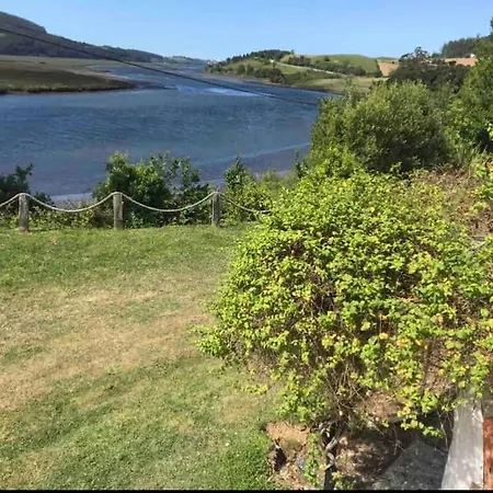 Vakantiehuis Junto A La Ria Del Eo, En Asturias