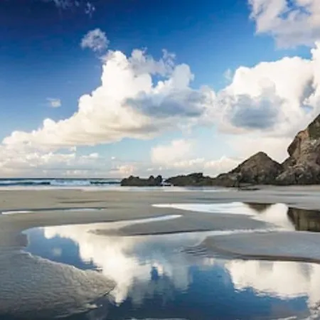 Junto A La Ria Del Eo, En Asturias *